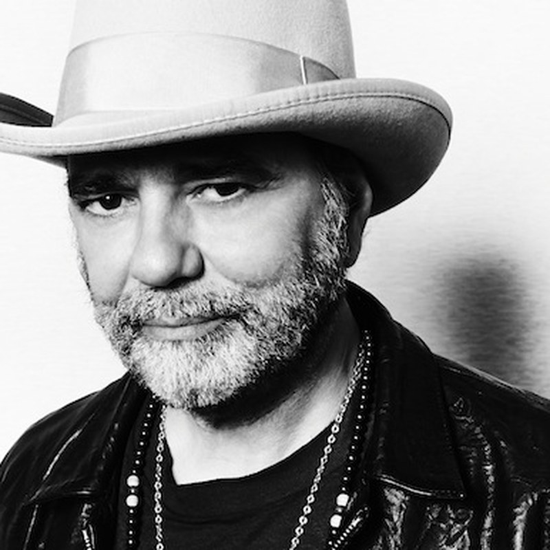Daniel Lanois